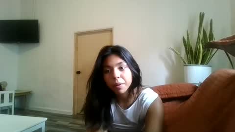 marcela2005 online show from August 7, 6:43 pm