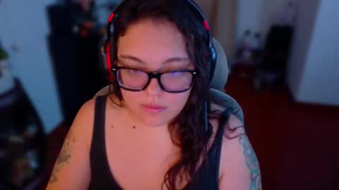 marcela2101s online show from November 1, 7:49 pm