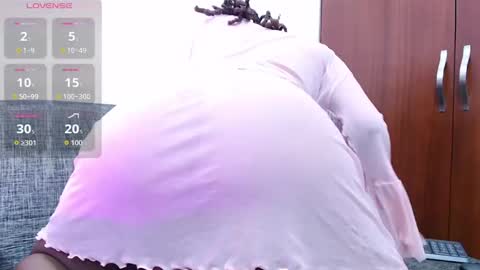 Snapshot of marcelagreyy chatting on September 19, 12:56 am MARCELA  online show from September 19, 12:56 am