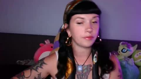 MarcelineAltaria online show from September 15, 3:28 am