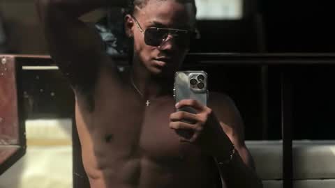 Snapshot of marcelo_dosantos77 chatting on December 20, 4:30 am MARCELO online show from December 20, 4:30 am