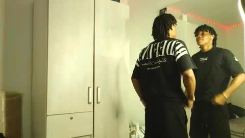 Snapshot of marcelo_dosantos77 chatting on January 7, 7:16 pm MARCELO online show from January 7, 7:16 pm