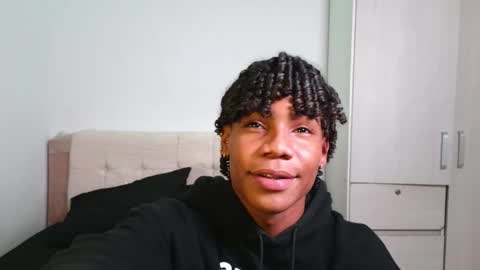 Snapshot of marcelo_dosantos77 chatting on February 26, 3:55 pm MARCELO online show from February 26, 3:55 pm