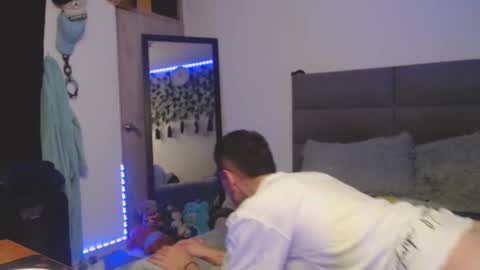 Snapshot of marcelo_m1lk chatting on October 5, 5:06 am marcelo_m1lk online show from October 5, 5:06 am