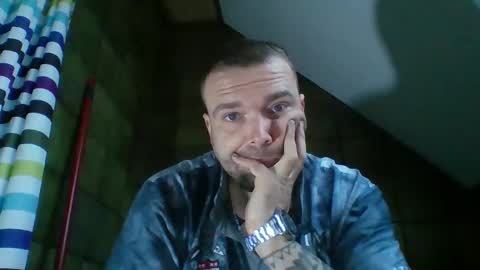 marcher1234 online show from April 3, 5:22 pm