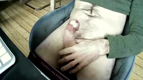 Snapshot of marcinshoes chatting on December 10, 2:50 pm Marcinshoes online show from December 10, 2:50 pm