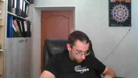 Snapshot of marcjemp chatting on June 18, 1:04 pm marcjemp online show from June 18, 1:04 pm