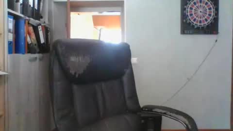 Snapshot of marcjemp chatting on July 9, 11:14 am marcjemp online show from July 9, 11:14 am