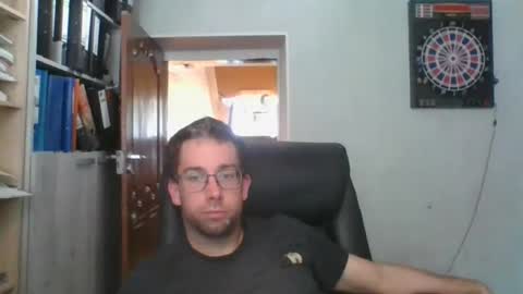 Snapshot of marcjemp chatting on July 18, 11:25 am marcjemp online show from July 18, 11:25 am