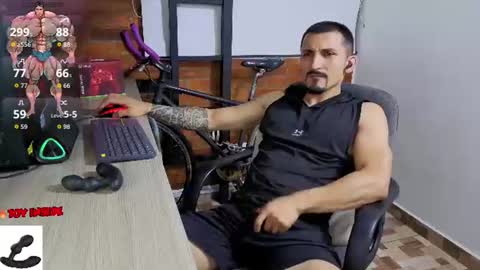 Marck  Independent model  online show from July 18, 1:10 am