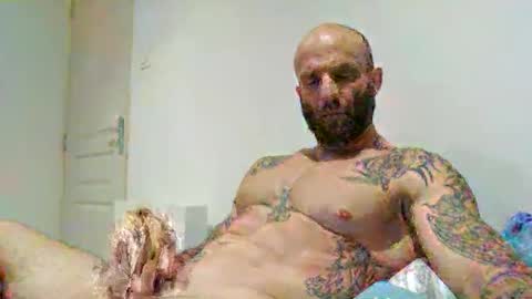 Snapshot of marco505050146083 chatting on December 21, 11:01 pm marco505050146083 online show from December 21, 11:01 pm