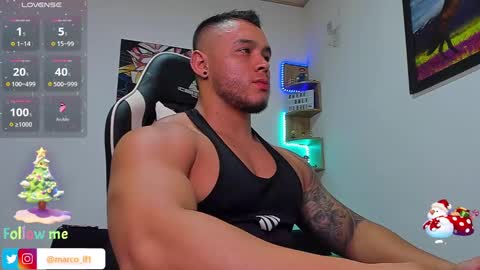 Snapshot of marco_diaz1 chatting on December 12, 1:10 am Marco Diaz online show from December 12, 1:10 am
