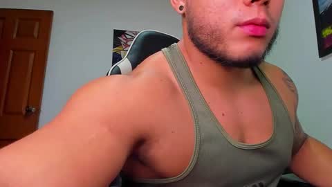 Snapshot of marco_diaz1 chatting on September 25, 2:04 am Marco Diaz online show from September 25, 2:04 am