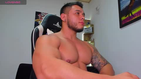 Snapshot of marco_diaz1 chatting on October 5, 12:42 am Marco Diaz online show from October 5, 12:42 am