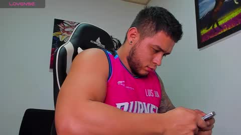Snapshot of marco_diaz1 chatting on October 9, 1:36 am Marco Diaz online show from October 9, 1:36 am