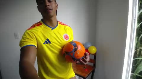 Snapshot of marco_striker chatting on June 11, 2:37 pm Marco online show from June 11, 2:37 pm