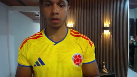 Snapshot of marco_striker chatting on June 17, 2:51 pm Marco online show from June 17, 2:51 pm