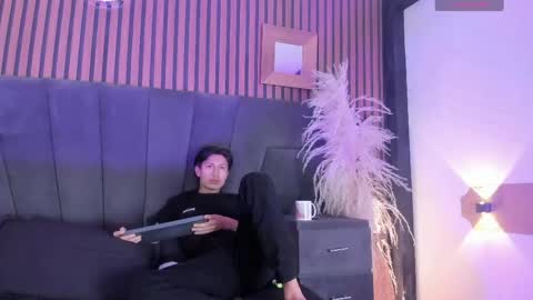 Marco And Allice online show from May 30, 4:42 am