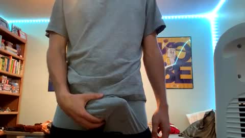 Snapshot of marcopepperoni chatting on December 12, 1:53 am marcopepperoni online show from December 12, 1:53 am