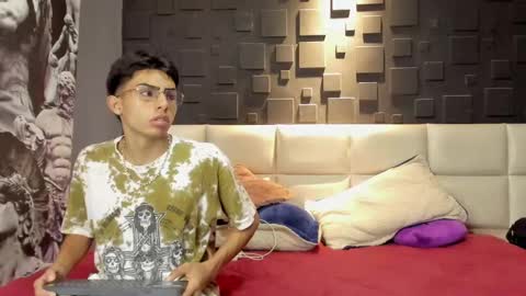 Marco and Ethan online show from January 16, 2:51 am