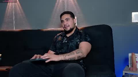 marcus_aress online show from July 18, 12:09 pm