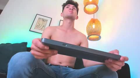 marcus_fire online show from February 25, 10:07 pm