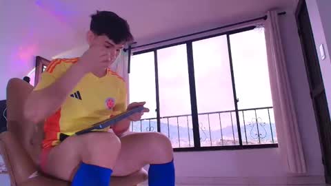 marcus_fire online show from November 30, 8:13 pm