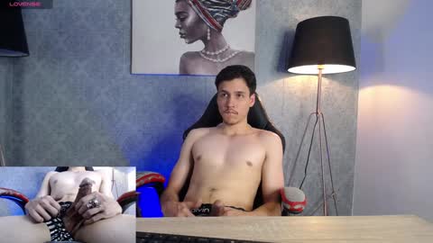 Snapshot of marcus_hanks chatting on February 6, 7:35 am Marcus Hanks online show from February 6, 7:35 am