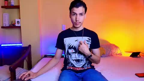 Snapshot of marcus_hanks chatting on September 18, 4:58 am Marcus Hanks online show from September 18, 4:58 am