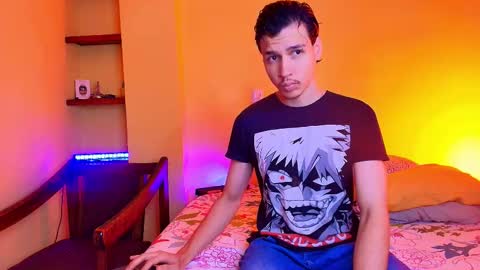 Snapshot of marcus_hanks chatting on September 28, 11:43 pm Marcus Hanks online show from September 28, 11:43 pm