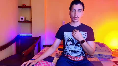 Snapshot of marcus_hanks chatting on October 6, 4:21 am Marcus Hanks online show from October 6, 4:21 am