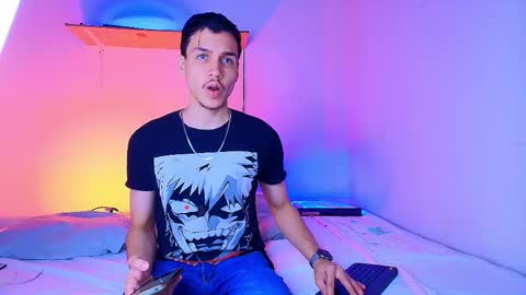 Snapshot of marcus_hanks chatting on November 5, 3:17 am Marcus Hanks online show from November 5, 3:17 am