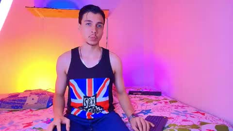 Snapshot of marcus_hanks chatting on November 23, 2:00 am Marcus Hanks online show from November 23, 2:00 am