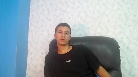Snapshot of marcus_jeron chatting on June 10, 9:46 pm marcus_jeron online show from June 10, 9:46 pm