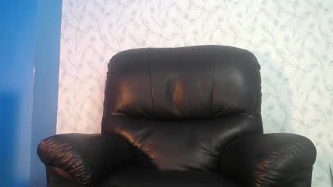 Snapshot of marcus_jeron chatting on June 11, 12:32 am marcus_jeron online show from June 11, 12:32 am