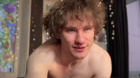 marcus_paradise online show from December 25, 7:57 am