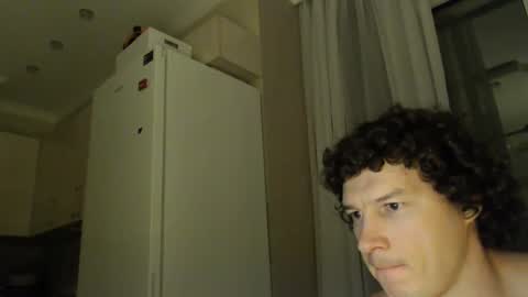 Dorian Salazar online show from April 22, 6:42 pm