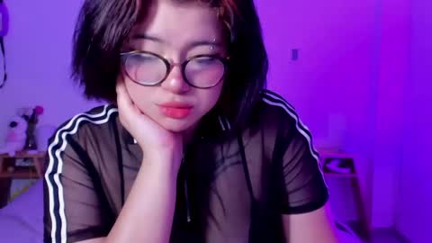 Snapshot of marcy_grey chatting on February 7, 10:50 am danna online show from February 7, 10:50 am