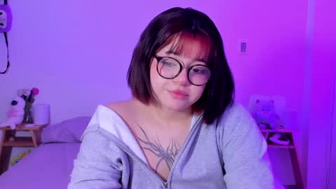 Snapshot of marcy_grey chatting on February 11, 4:46 pm danna online show from February 11, 4:46 pm