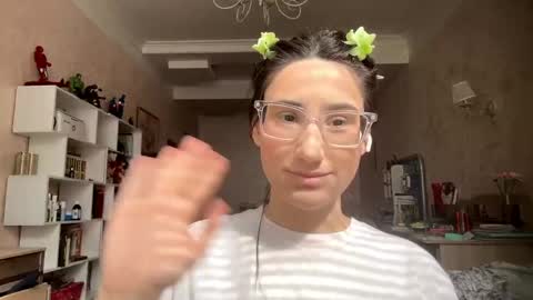 Zara online show from March 23, 11:03 am