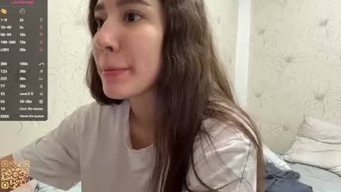 Snapshot of margaretawieczorek chatting on June 30, 10:38 am Emily online show from June 30, 10:38 am