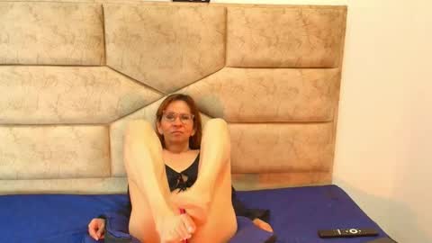 margareth online show from April 17, 1:36 pm