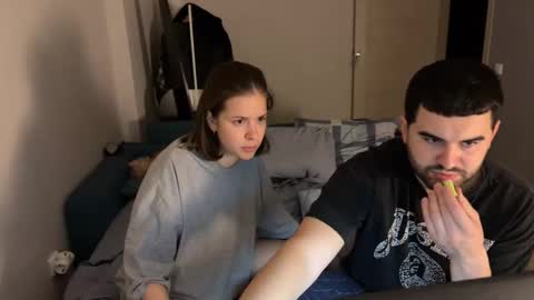 Alex and Jane online show from May 9, 5:51 pm