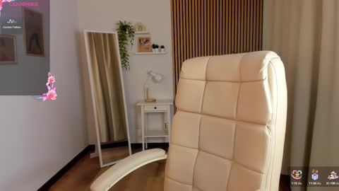 Snapshot of margeritirell chatting on September 16, 3:07 am Margo online show from September 16, 3:07 am