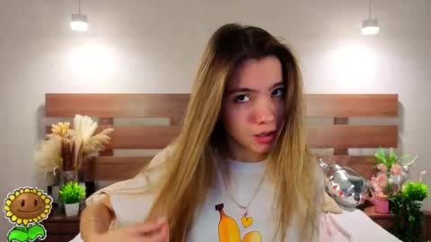 Call me Margie33 online show from February 16, 8:43 am