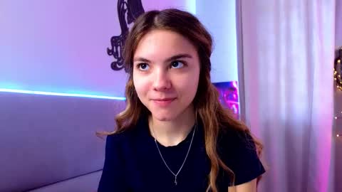 Call me Margie33 online show from March 17, 8:50 am