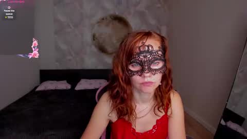 Margo Kellly online show from July 20, 11:40 pm