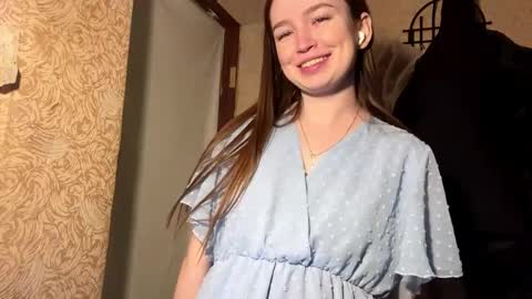 Chloe online show from March 14, 5:07 pm