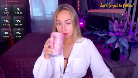 Snapshot of margosugar chatting on May 28, 6:10 am MargoSugar online show from May 28, 6:10 am