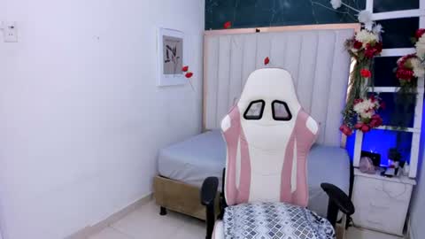 Margot  online show from June 23, 12:36 pm